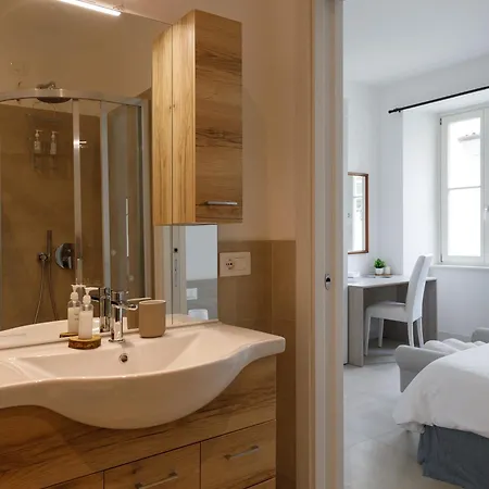 Rifugio Whitman, Con Parcheggio In Centro Appartement Trieste