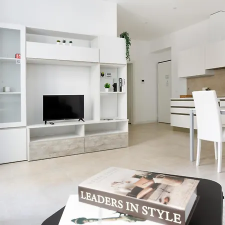 Apartment Rifugio Whitman, Con Parcheggio In Centro Triest